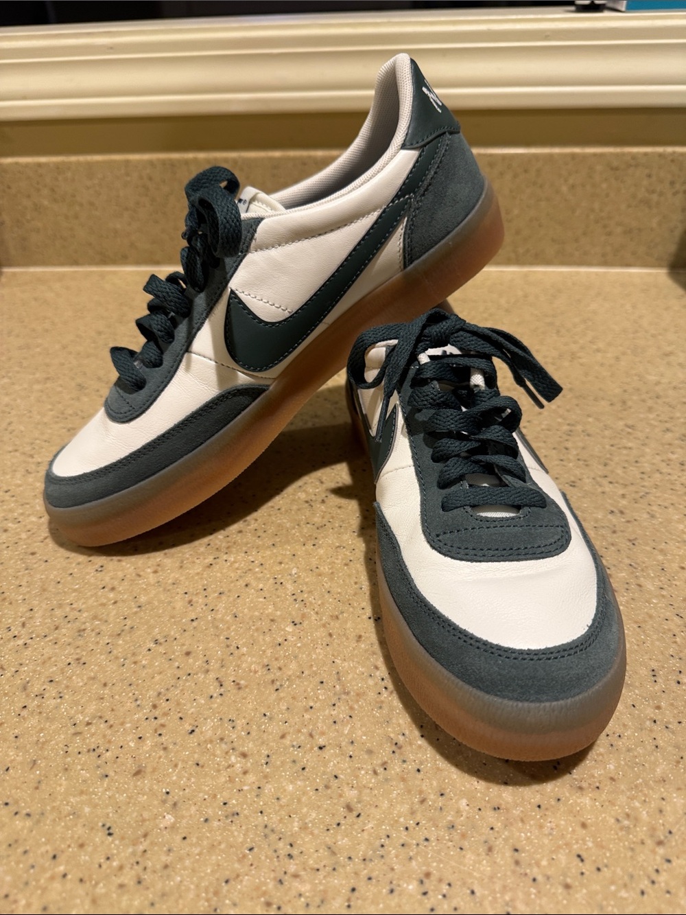 Nike Women’s White and Dark Green Low-Top Sneakers with Gum Sole